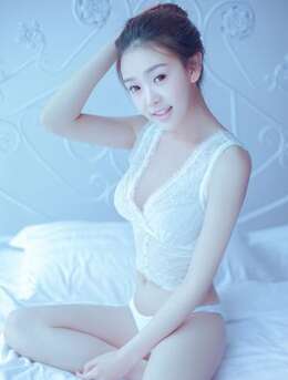 清透的纯白蕾丝-性感女孩纯美私房写真图片