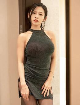 高挑气质美女李凯诗紧身包臀连衣裙私房写真图片