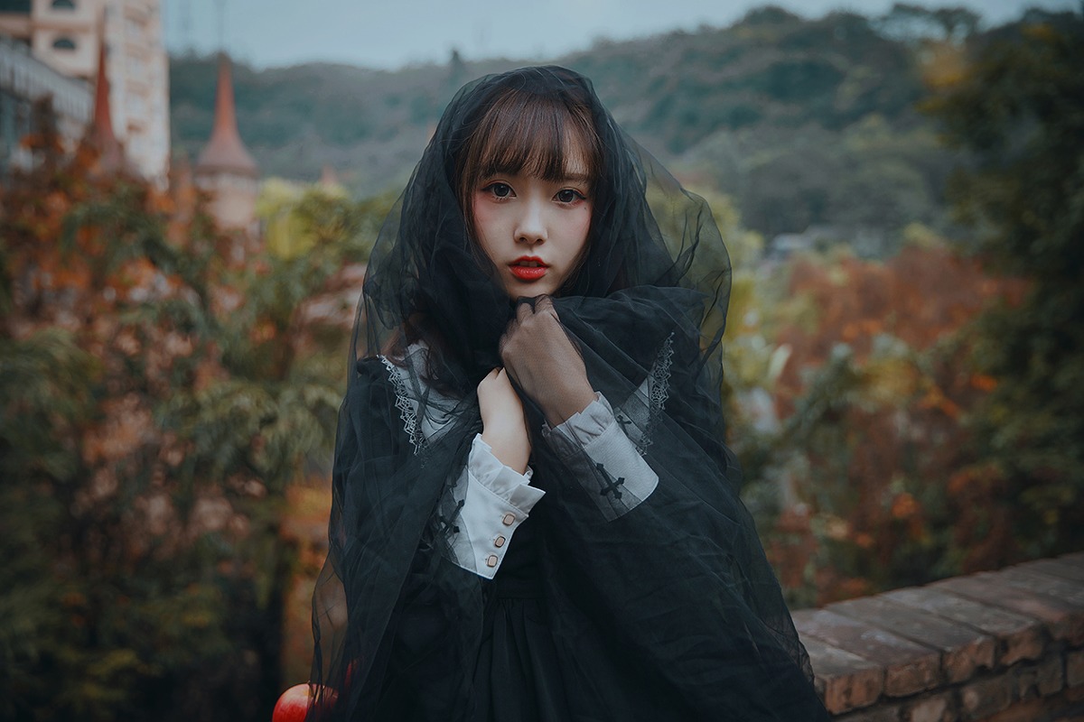 刘海美女的公主魔法系列写真