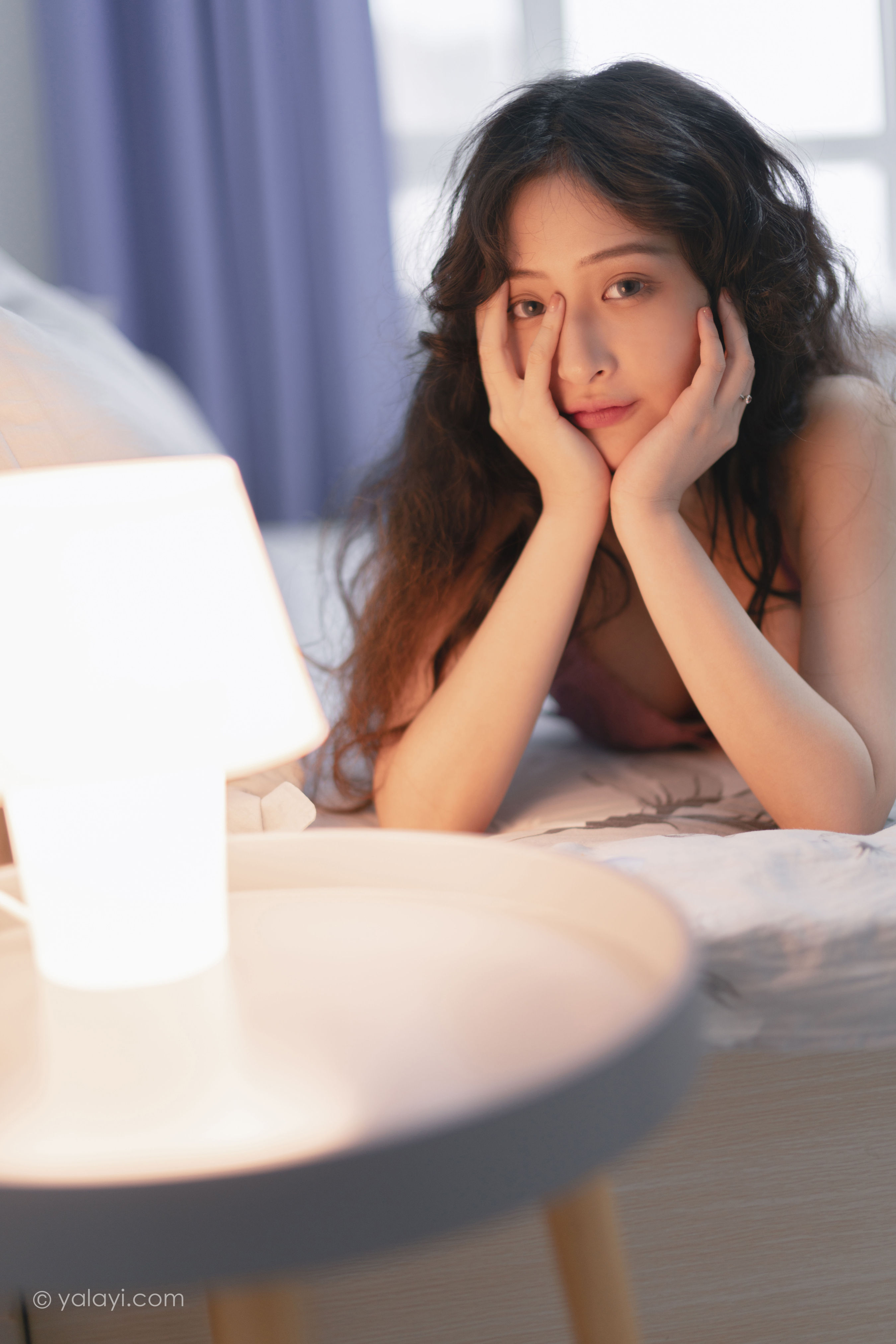 《霹雳娇娃》预览图2