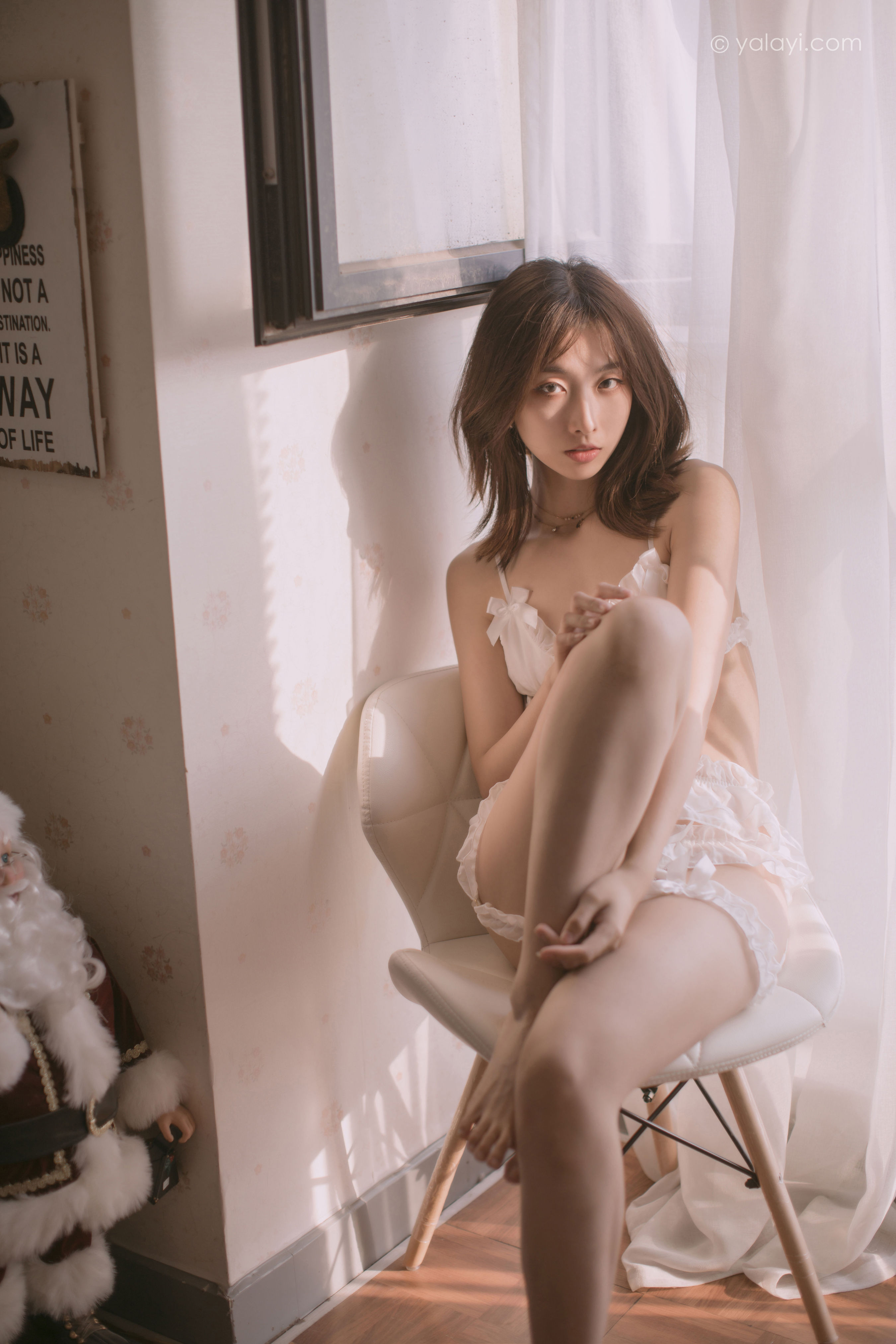 《花香的午后》预览图1